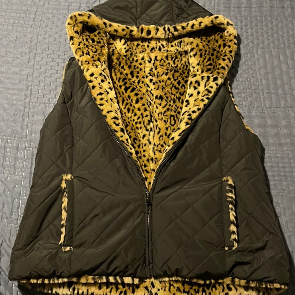 Womens Kristen Blake Faux fur Lined Hooded Vest